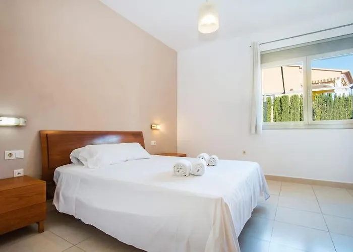 Casa En Ideal Familias * Calpe