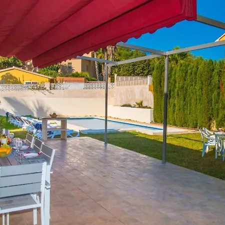 Casa En Ideal Familias Ferienhaus Calp